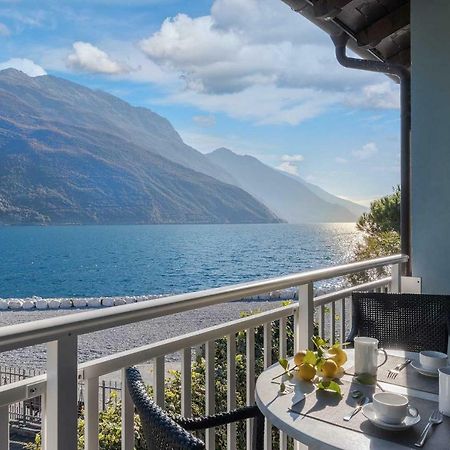 Casa Toblini Al Lago On The Beach Torbole Sul Garda Exterior foto